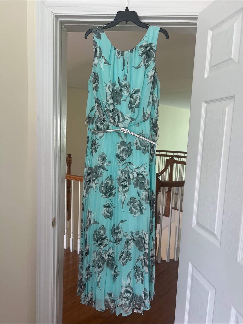Jessica Howard Floral Maxi Dress with Belt